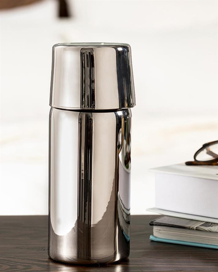 Lydia Glass Bedside Pitcher 700 ml Silver.
