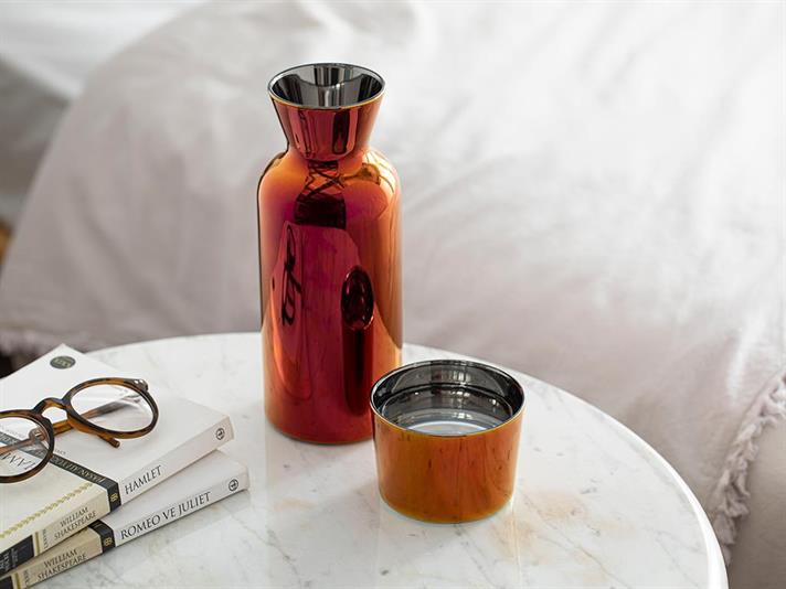 Lydia Glass Bedside Pitcher 700 ml Sour Cherry
