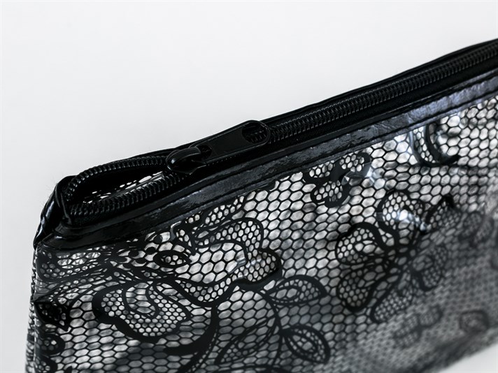 Magie neagră Cu Desen De Dantelă Geantă Machiaj 22x17x8 cm Negru