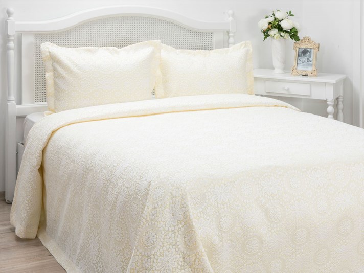 margaretă  Cu dantela Double Person  SET CUVERTURĂ DE PA 240x260 cm Yellow.
