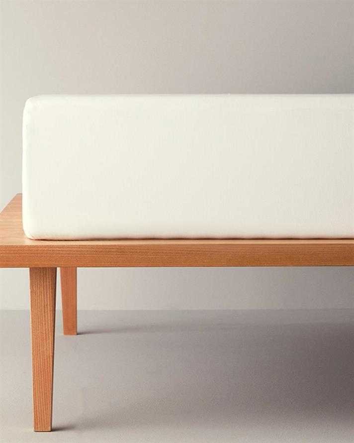 Cearsaf cu elastic, King Size, Micell, bumbac satinat, 180x200 cm, alb