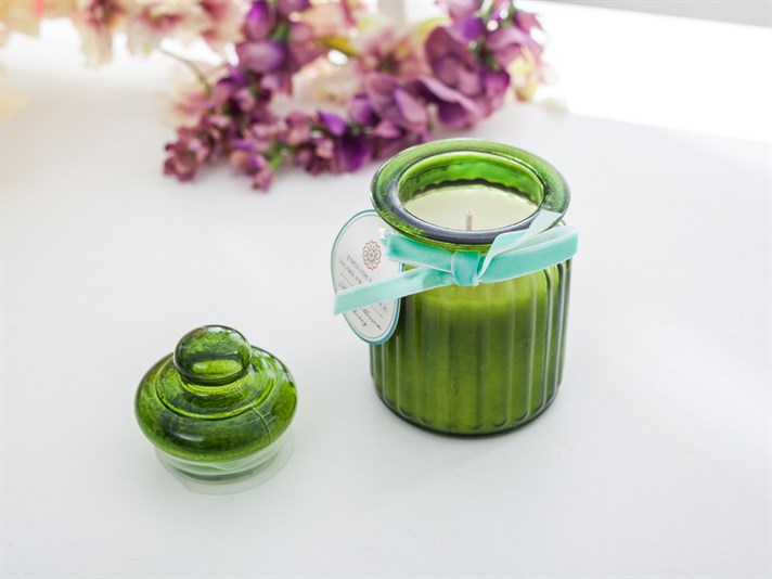 Miere de floare de nectarină Borcan Lumânare Parfumată . Verde