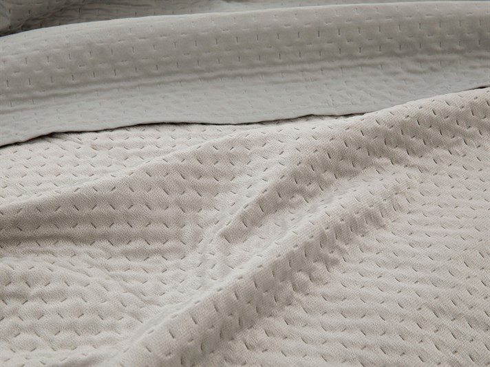 moale  Catifea Persoană dublă  SET CUVERTURĂ DE PAT 240x260 cm Сиво