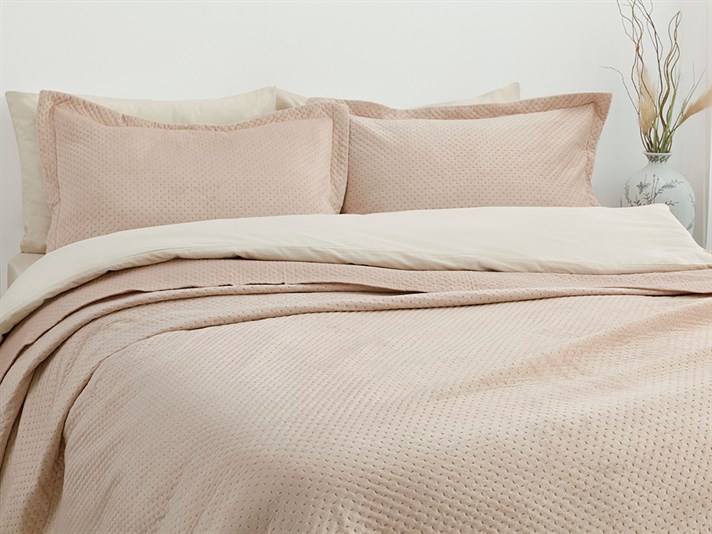 moale  Catifea Persoană dublă  SET CUVERTURĂ DE PAT 240x260 cm Pudra