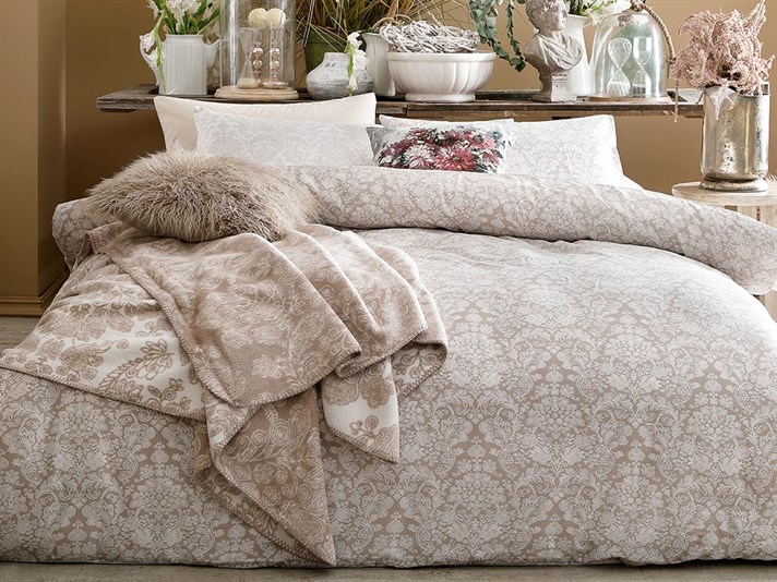 Modern Chic  Satin bumbac  King Size  SET LENJERIE DE PAT 240x220 cm Beige
