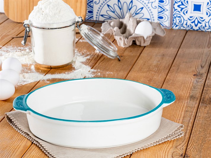 Modest Porcelain big oval Oven Cover White-Green