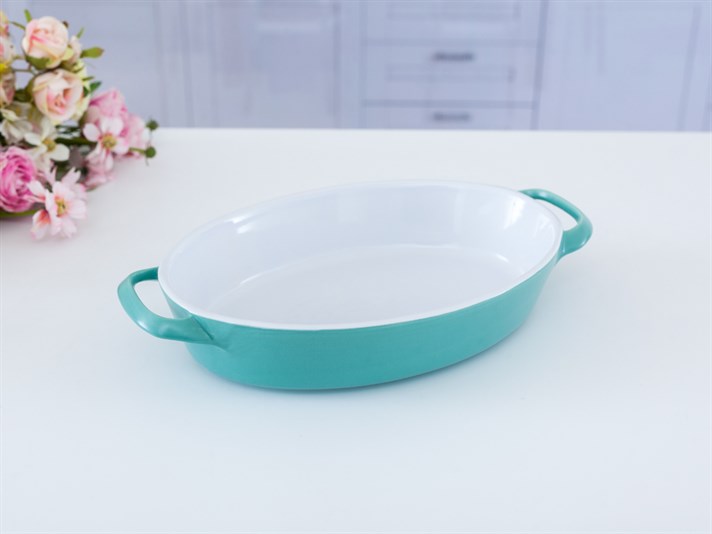 Molly Stoneware Oval shaped Oven Cover Mint