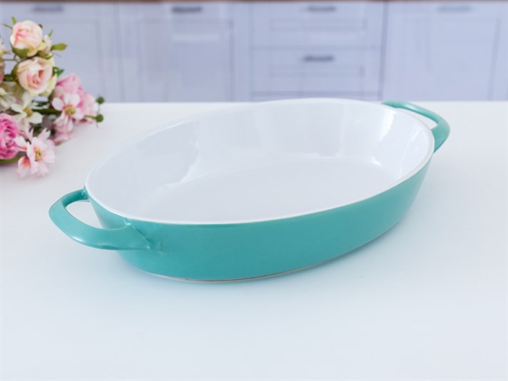 Molly Stoneware Oval shaped Oven Cover Mint