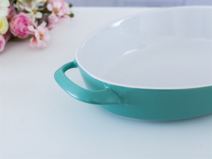 Molly Stoneware Oval shaped Oven Cover Mint