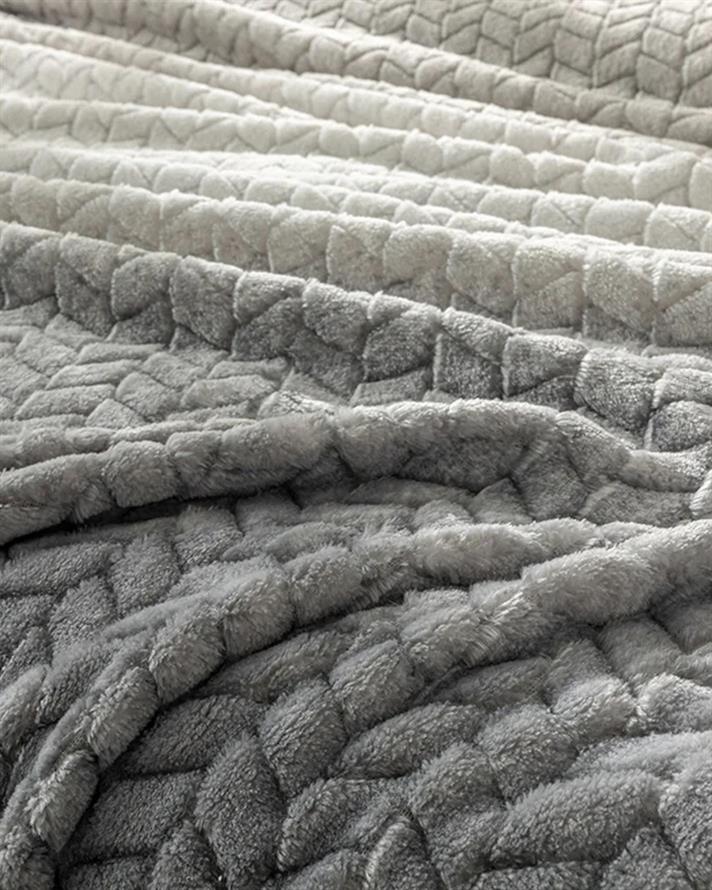Moonlight Ombre Super Soft King Size Pătură 220*240 Cm Gri-antracit.
