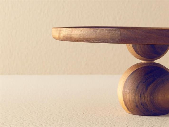 Bubble Wood Nuc Cu Picior Stand Pentru Chec 28 cm Maro