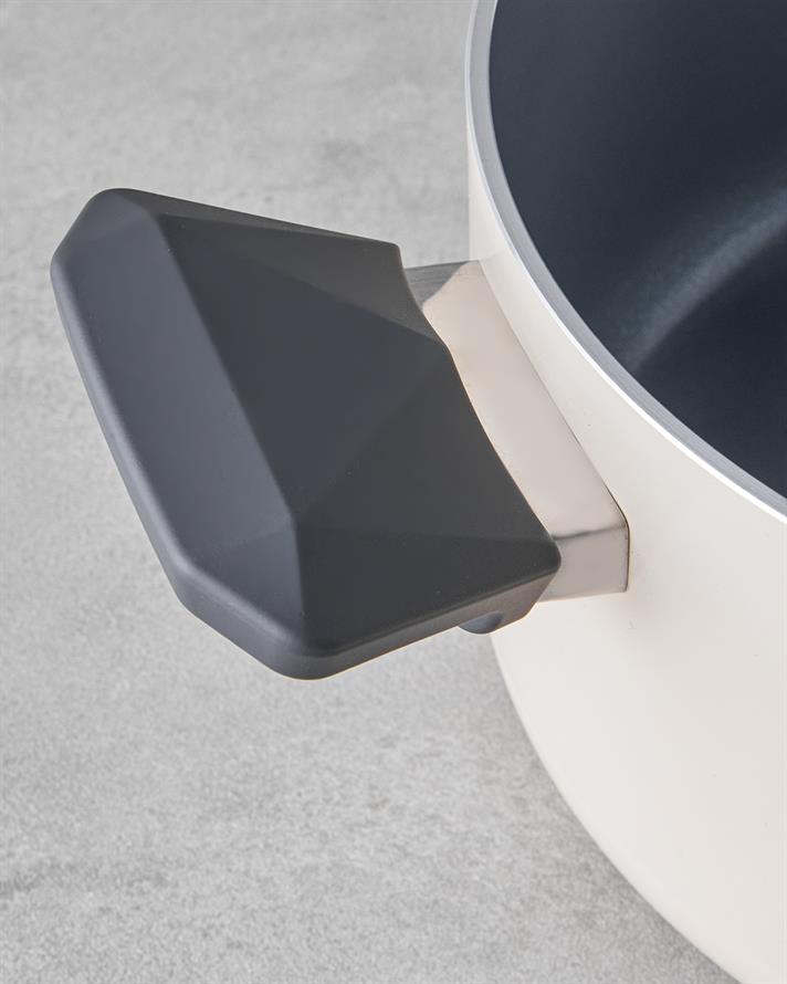 Ceramică Cratiță 24 cm Crem.