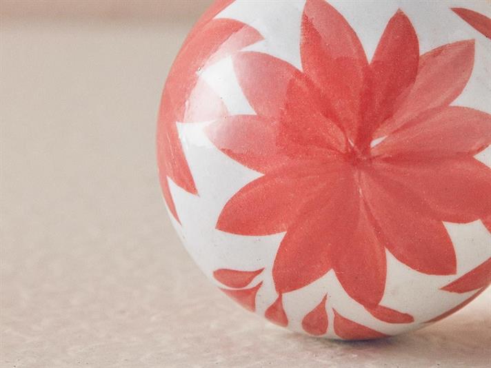 Listra Porcelain Decorative Object 6 cm Red