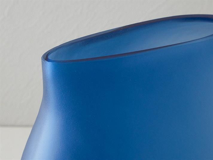 Vază, Olena, sticlă, 28x29x14 cm, bleumarin