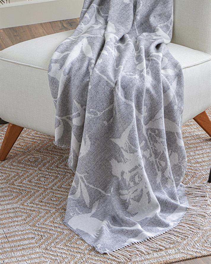 Pătură decorativă pentru fotoliu sau canapea, Alita, bumbac-acril, 130x170 cm, gri