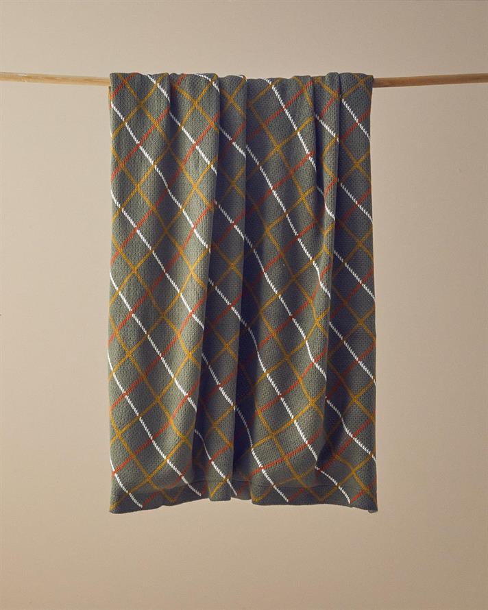 Pătură decorativă pentru fotoliu sau canapea, Envelop, acril, 130x170 cm, verde