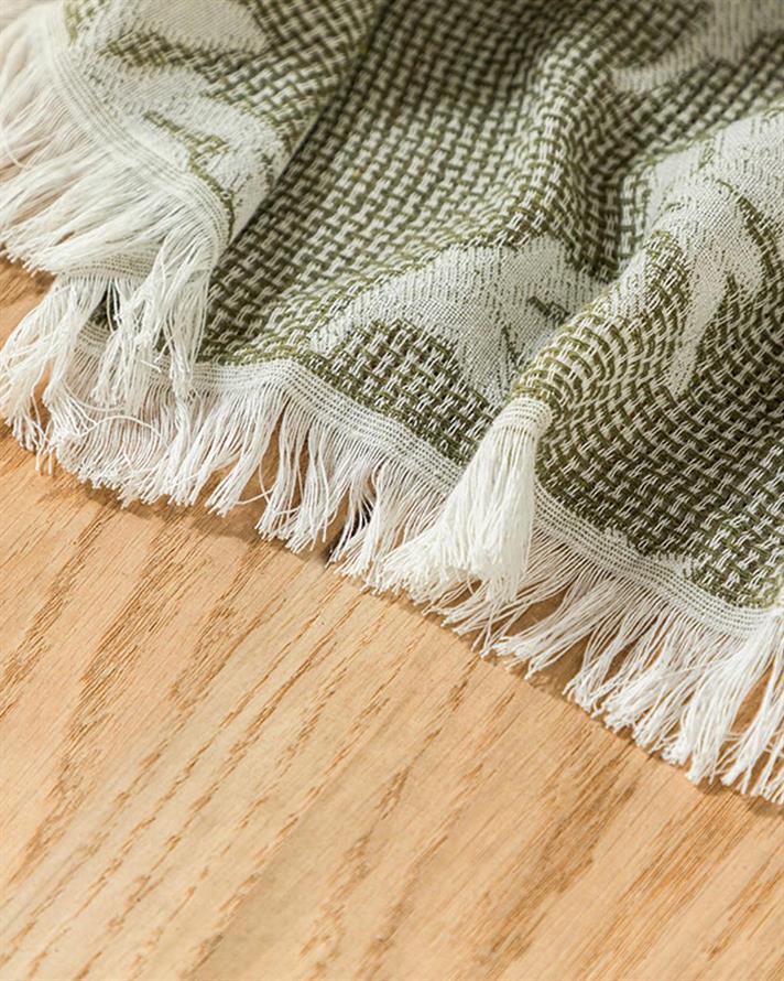 Pătură decorativă pentru fotoliu sau canapea, Elina, bumbac reciclat, 130x170 cm, verde