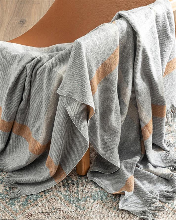 Pătură decorativă pentru fotoliu sau canapea, Roseria, bumbac-bumbac reciclat, 130x170 cm, gri