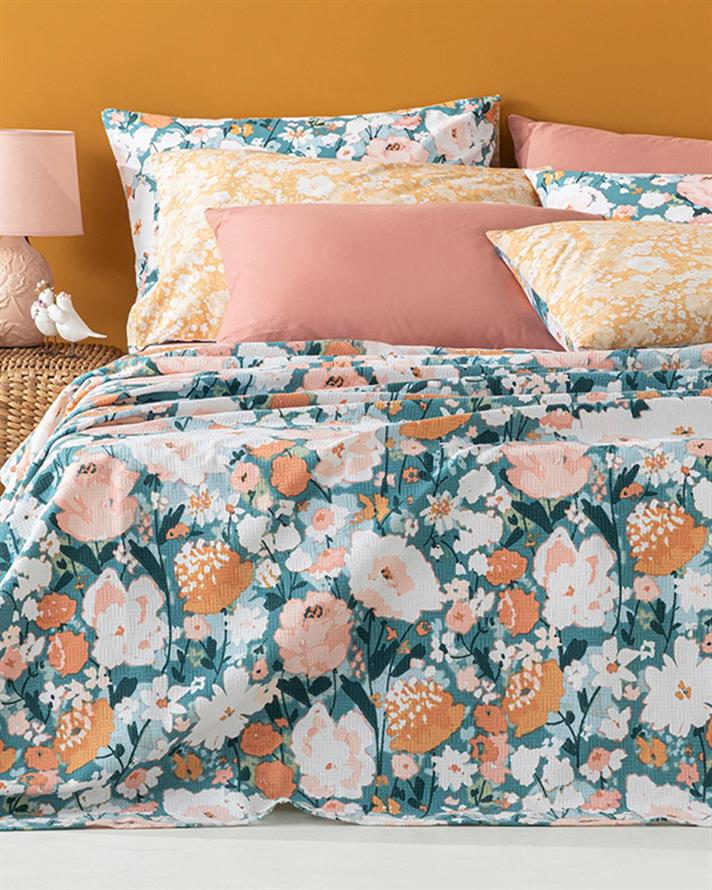 Camellia Printed For One Person Summer Blanket 150x220 cm Peach