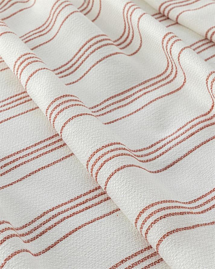 Fine Lines Painted Yarn Viscose For One Person Summer Blanket 150x220 cm Coral