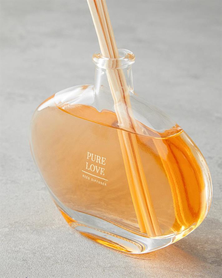 Parfum De Cameră Cu Bețișoare, Pure love, 100 ml, Aromă citric-florală cu note de ambră
