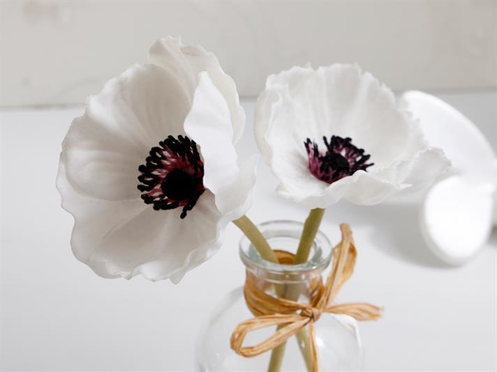 Garden Passion Soft Plastic Artificial Flower with Vase White
