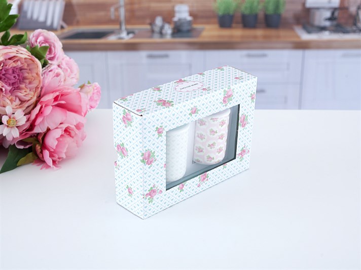 Pastel Lovers Bone China 2 pcs Salt And Pepper Shak . Pink