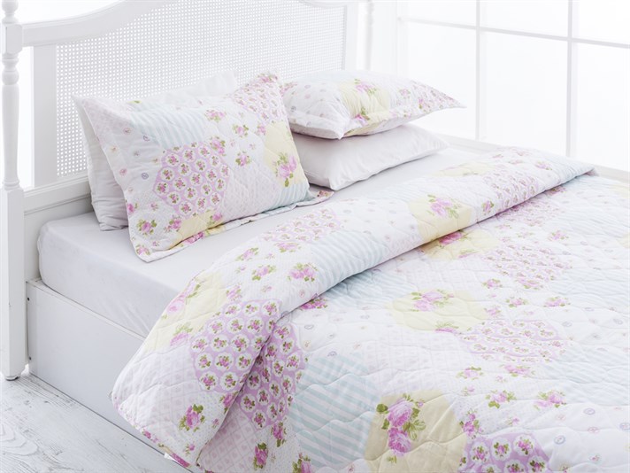 Patch Lover Patch Persoană dublă  SET CUVERTURĂ DE PAT 240x260 cm Roz