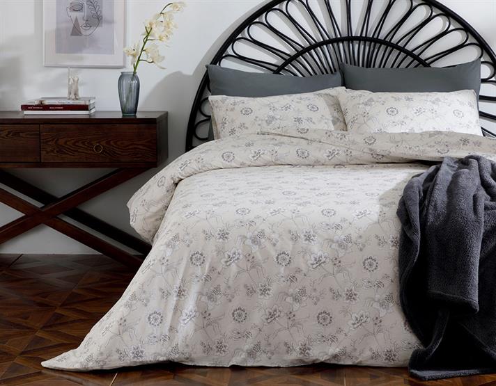 Peony Jacobean Cu Bumbac Super King Set Lenjerie De Pat 260x220 cm Bej