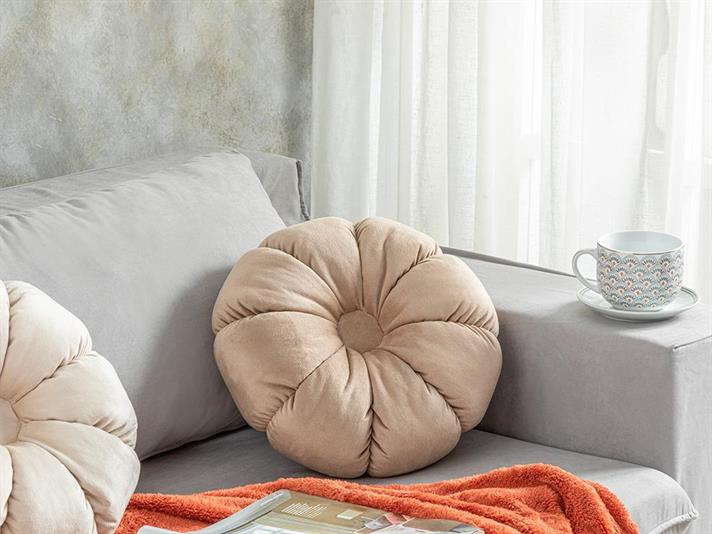 Daisy Velvet Decorative Cushion 40 cm Mink