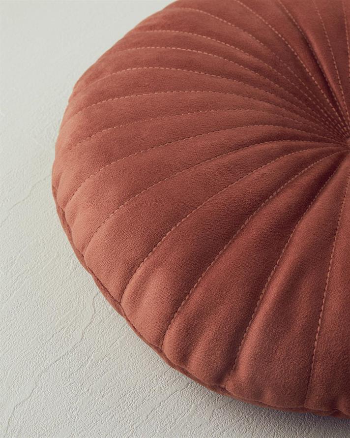 Pernă Decoratıvă 40 Cm Nurcă