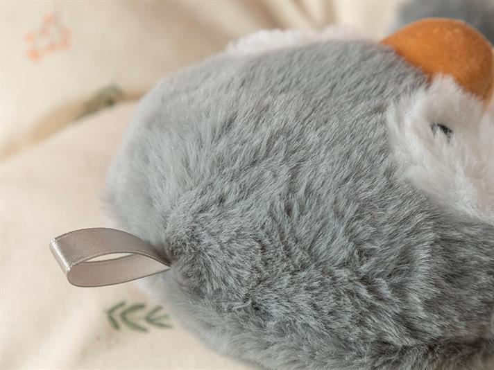 Pernă pentru apă caldă de copii, Little Penguin, 750 ml, poliester, ecru