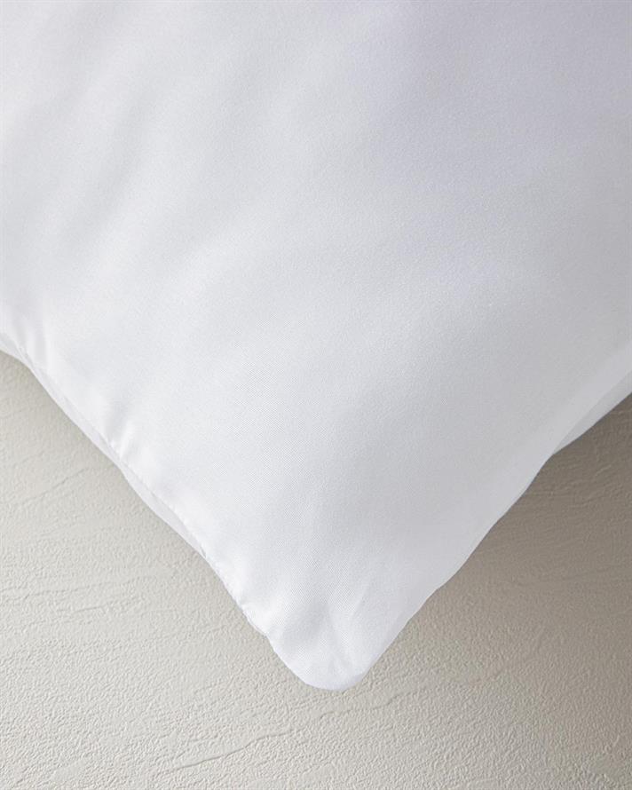 Pernă, Siesta, microfibră cu umplutură din poliester, 80x80 cm, alb