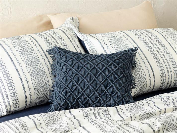 Perna Decorativa Macrame, Corso, Bumbac Reciclat, 38x40 Cm, Albastru Indigo