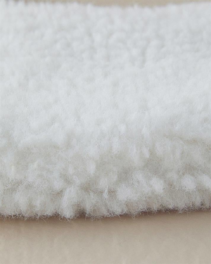 Perna pentru apa calda, Duffy, poliester, 32.5x29.5x4.5 cm, ecru