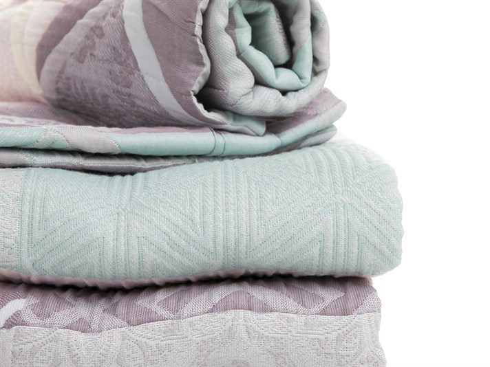 peticit  Cover Persoană dublă  SET CUVERTURĂ DE PAT 250x260 cm Roz