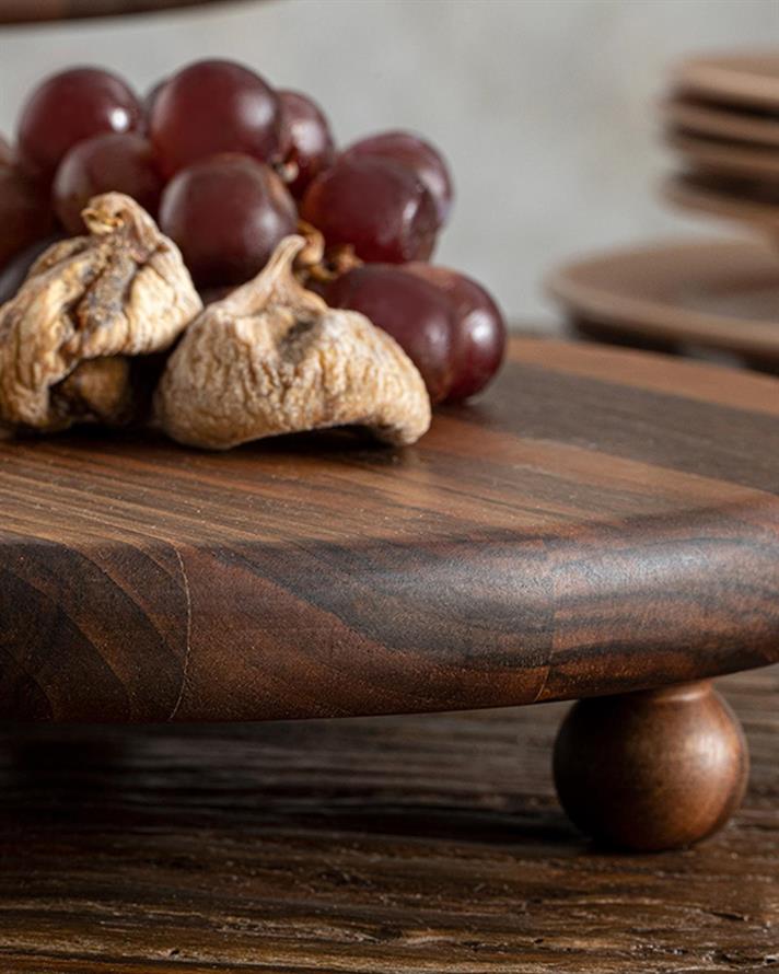 Platou servire, Noz, lemn de nuc, 30 cm, maro închis