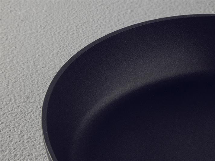 Aluminum Casting Fry Pan 28 cm Black