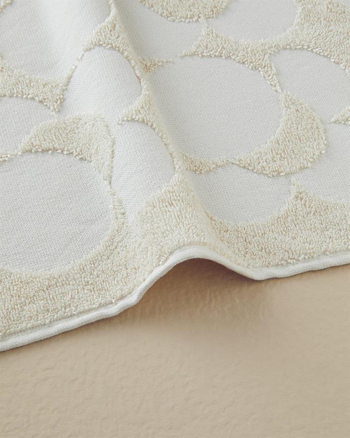 Cotton Polyester With Jacquard Bath Towel 70x140 cm Beige