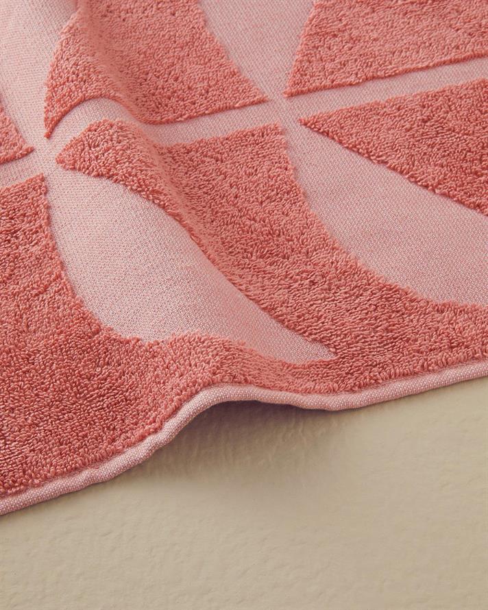 Cotton Polyester With Jacquard Bath Towel 70x140 cm Pink