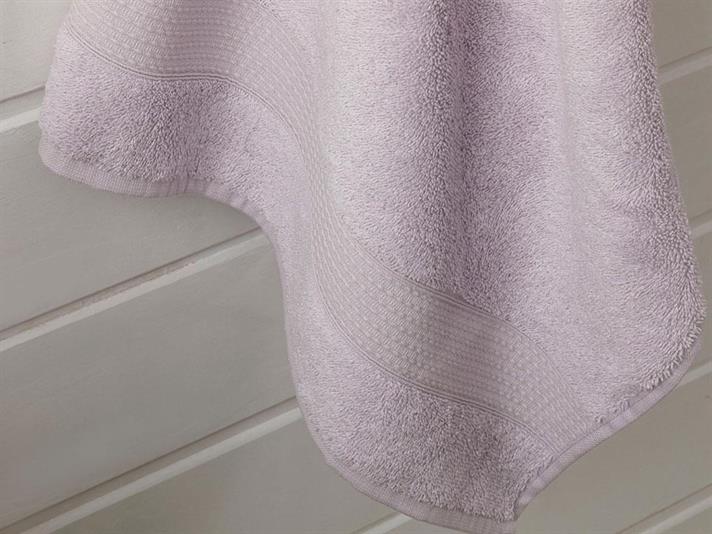 Pure Basic Bath Towel 100x150 cm Lilac.