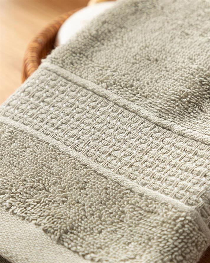 Deluxe Cottony Low Twist Hand Towel 30x50 cm LightGreen