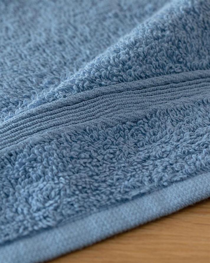 Pure Basic Hand Towel 30x30 cm Dark Blue.