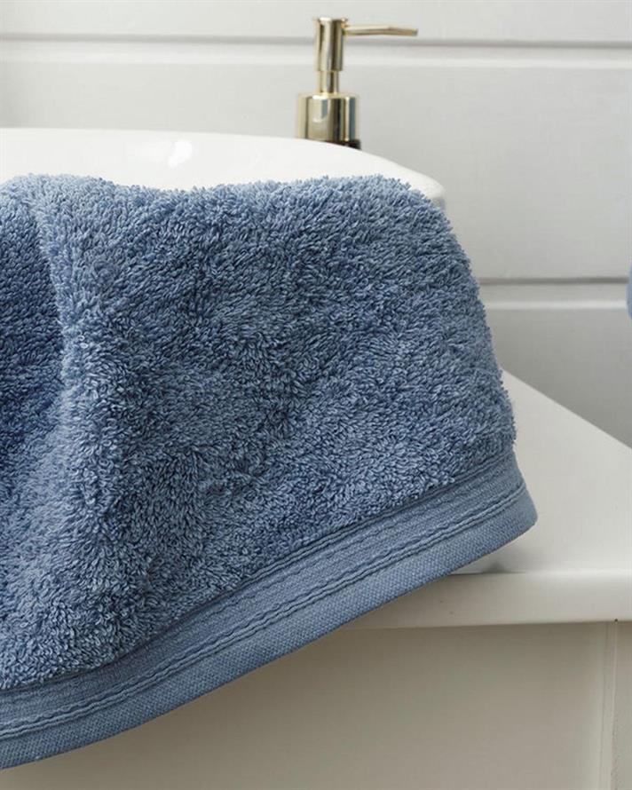 Pure Basic Hand Towel 30x30 cm Dark Blue.