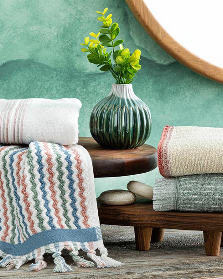 Pure Lace Cottony with crochet Hand Towel 30x40 cm Ecru-Pink