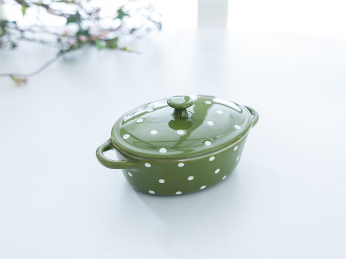 Dots Stoneware round shaped, lidded Oven Cover LightGreen