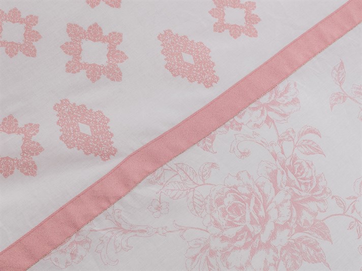 Rambler Rose Cu Bumbac Double Lenjerie De Pat 200x220 cm Roz