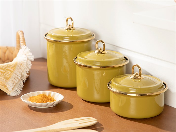 Rona Enamel Capped Cruet 0,45 Litre Kiwi Green