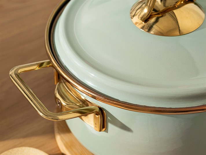 Rona Enamel Capped Pan 18 cm Green
