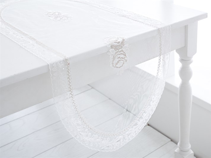 Rosalinda Brode Runner Cream